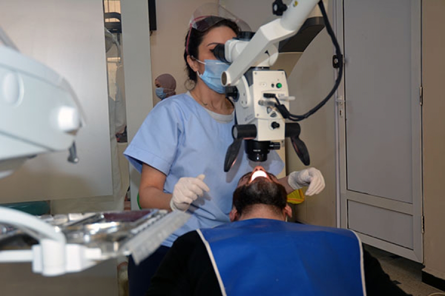 Microscope opératoire